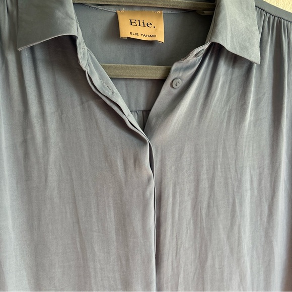 Elie by Elie Tahari Long Sleeve Button Down Baby Blue Size Small - Picture 2 of 9